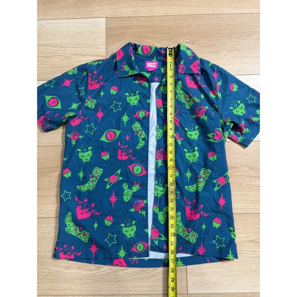 Meow Wolf Men's Lottie Button Up Casual Shirt Short Sleeve Polyester Medium - Picture 2 of 7